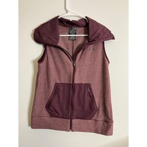 Women's Under Armour burgundy Cold Gear Vest Size Small